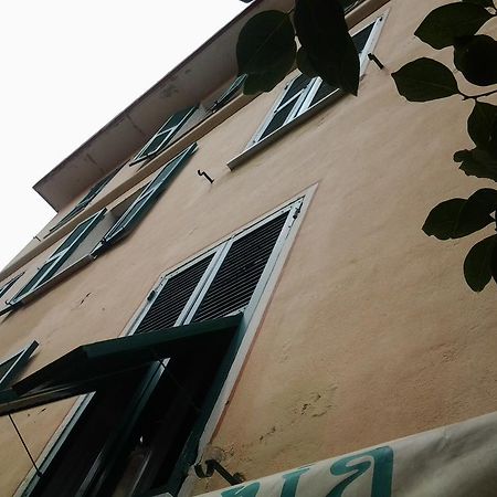 Hotel Lady Susanna ヴァラッツェ エクステリア 写真